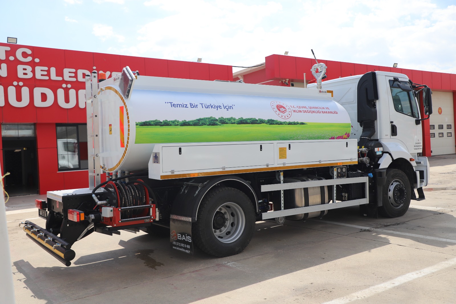 yeni-arazoz-aracimiz-ilcemize-hayirli-olsun