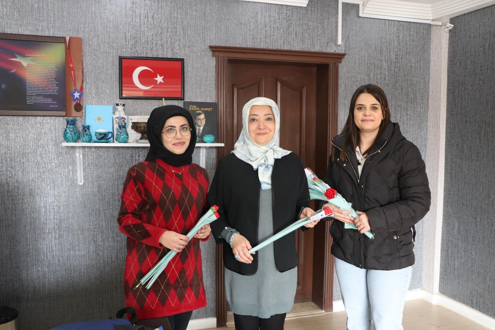 8-mart-dunya-kadinlar-gunu-kutlu-olsun