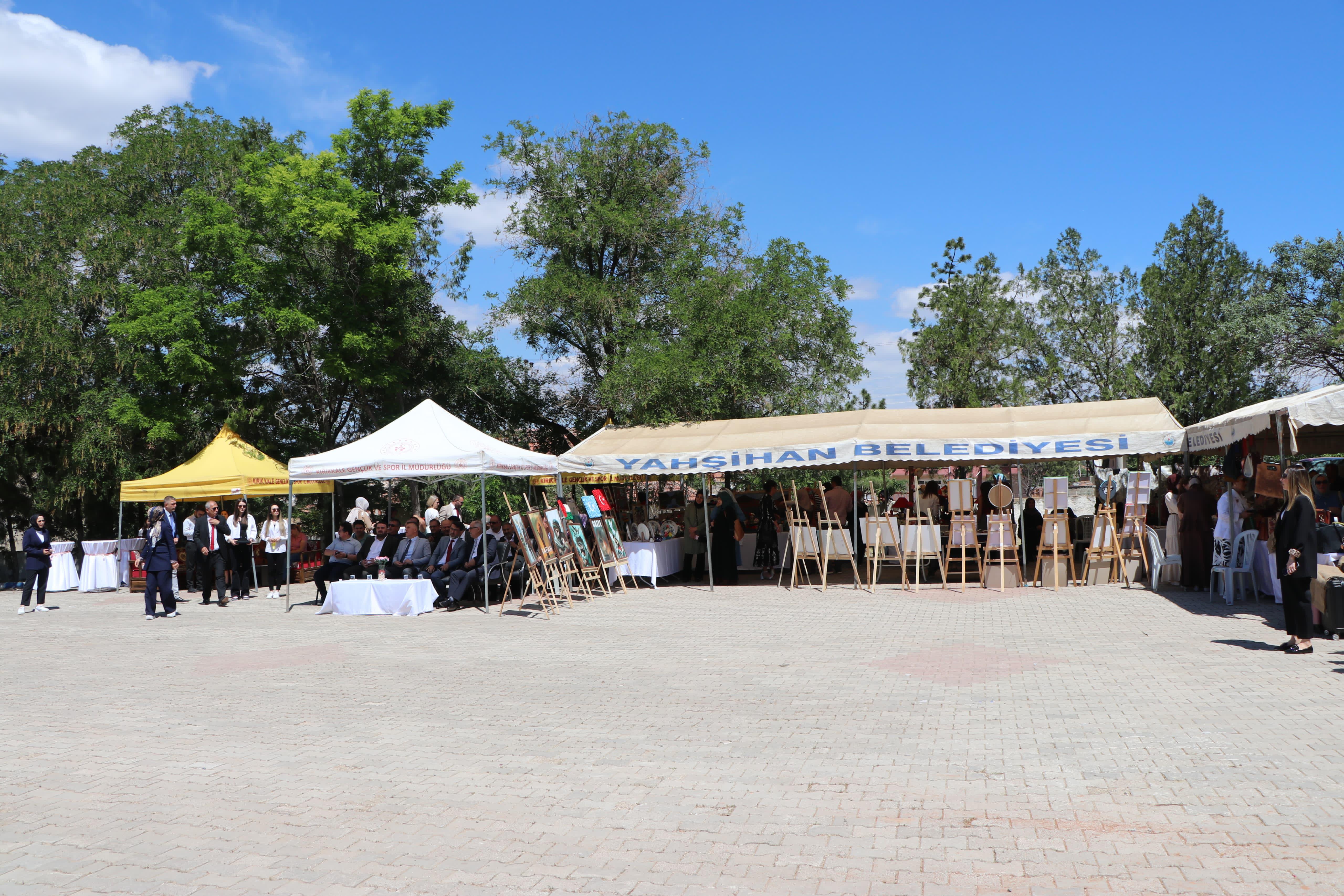 hayat-boyu-ogrenme-haftasi-kapsaminda-duzenlenen-sergiye-katilim-sagladik