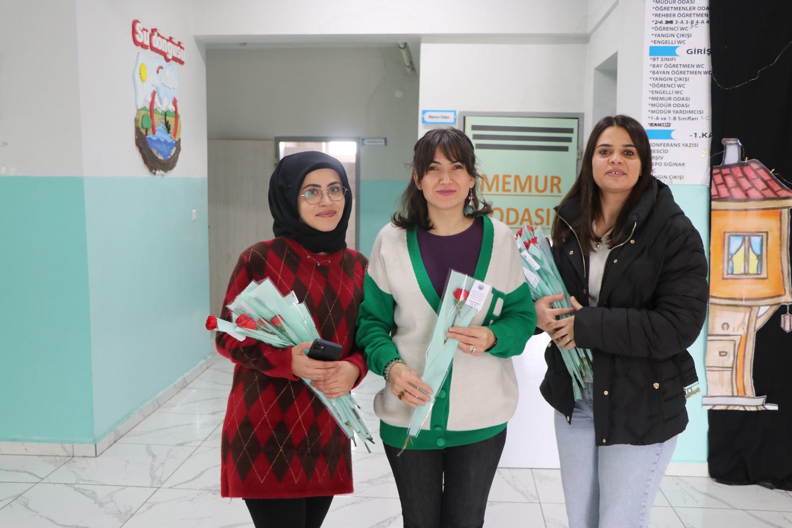 8-mart-dunya-kadinlar-gunu-kutlu-olsun