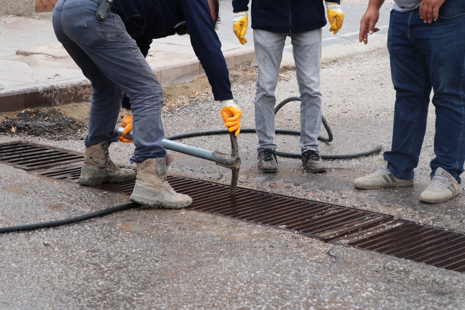 fen-isleri-mudurlugumuz-calismalarini-surduruyor