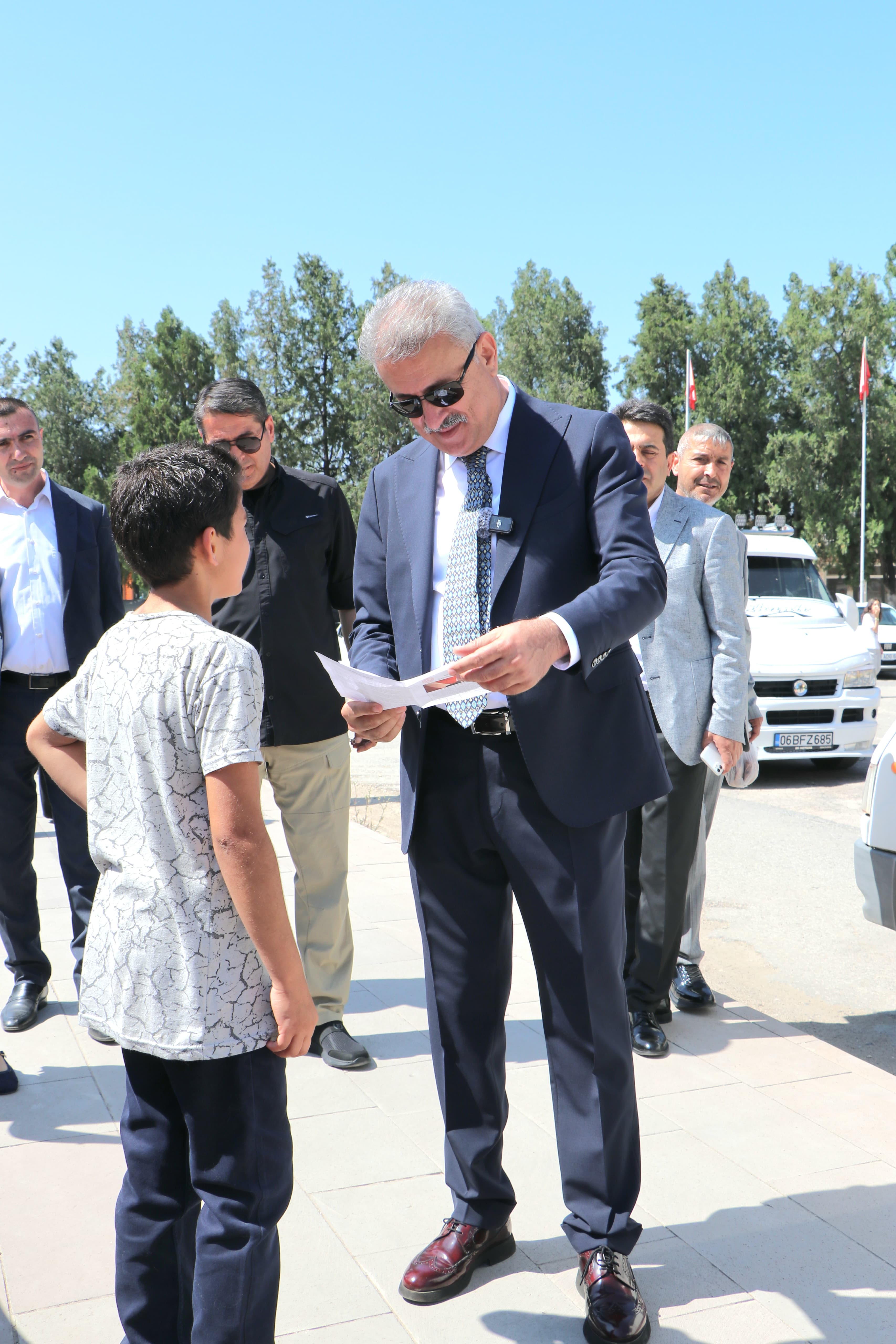 minikler-karnelerine-kavustu