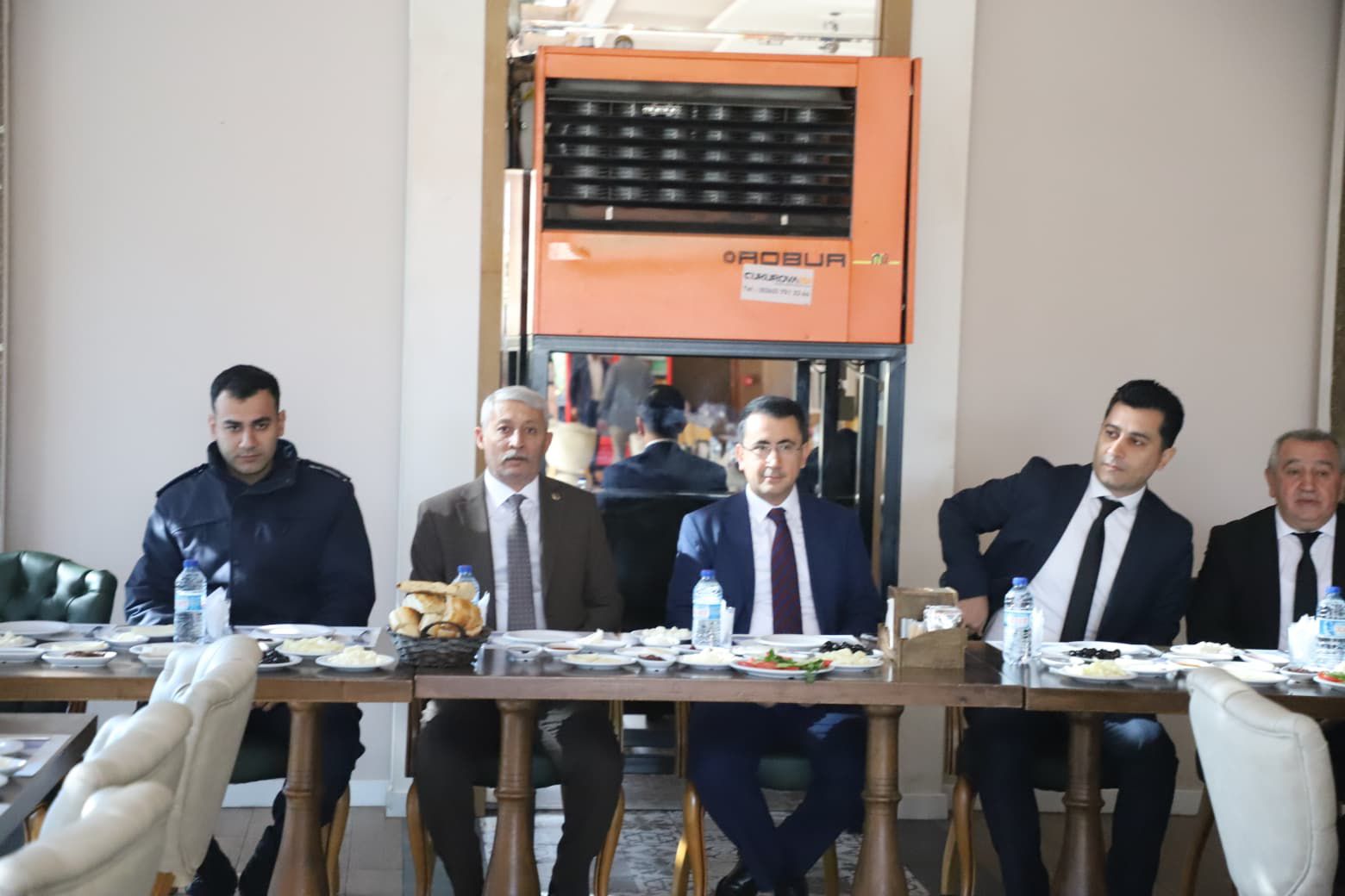 valiligimizin-duzenledigi-muhtarlar-gunu-kahvalti-programina-katilim-sagladik