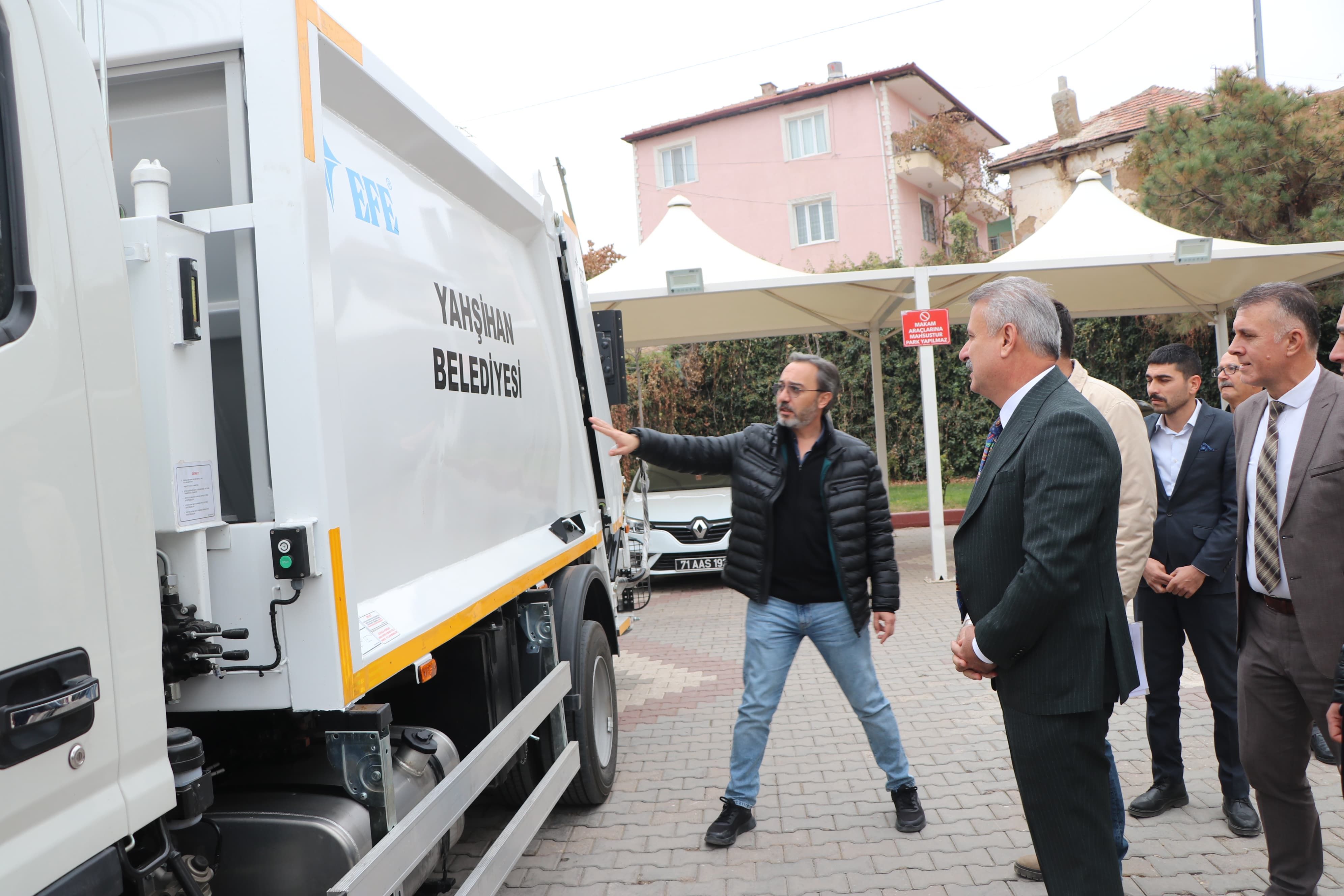 ÇÖP KAMYONUMUZ İLÇEMİZE HAYIRLI OLSUN